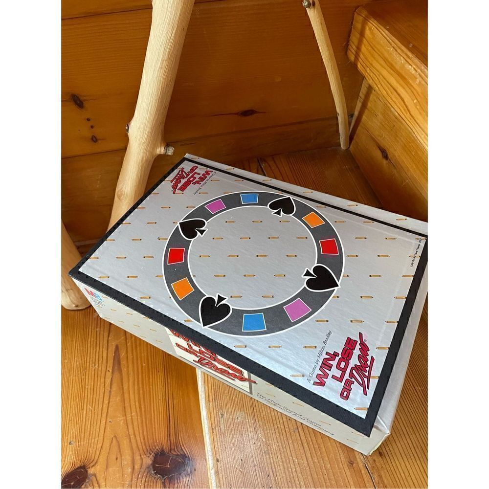 Vintage 1988 “Win Lose or Draw” Board Game Milton Bradley - Picture 5 of 5